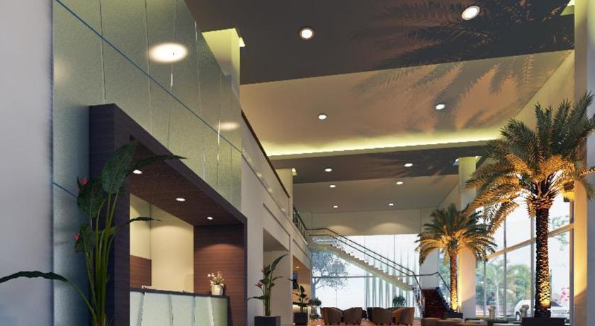 Hotel Santika Палу Екстериор снимка
